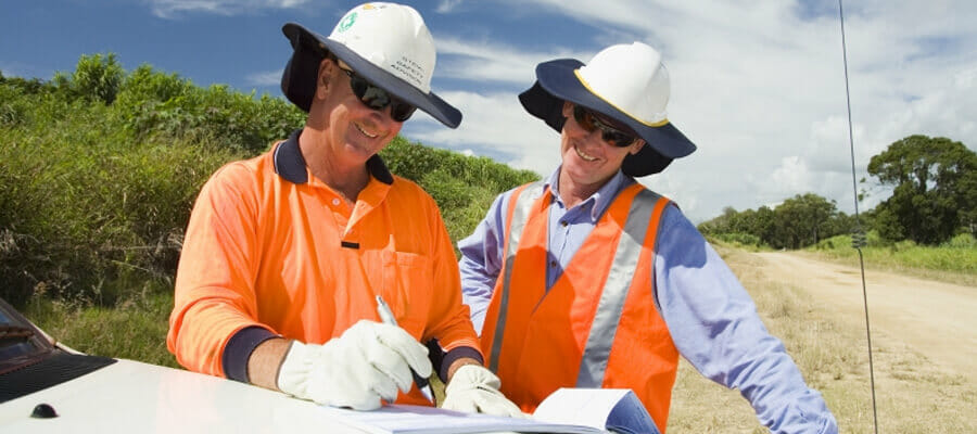 Workers wearing Hi-vis and Sun Safety